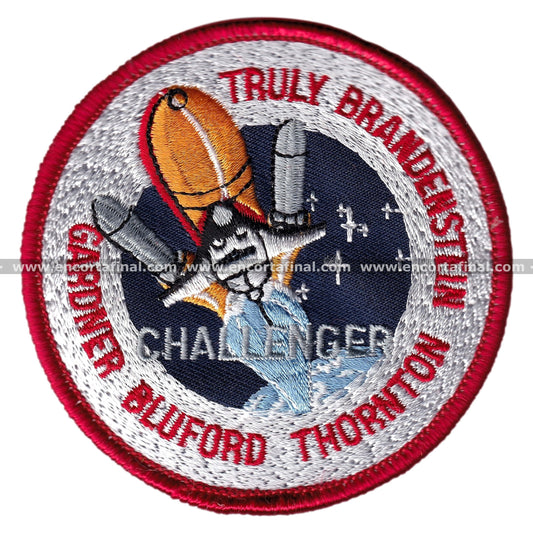 NASA Patch - Challenger - Truly Brandenstein Gardner Bluford Thornton